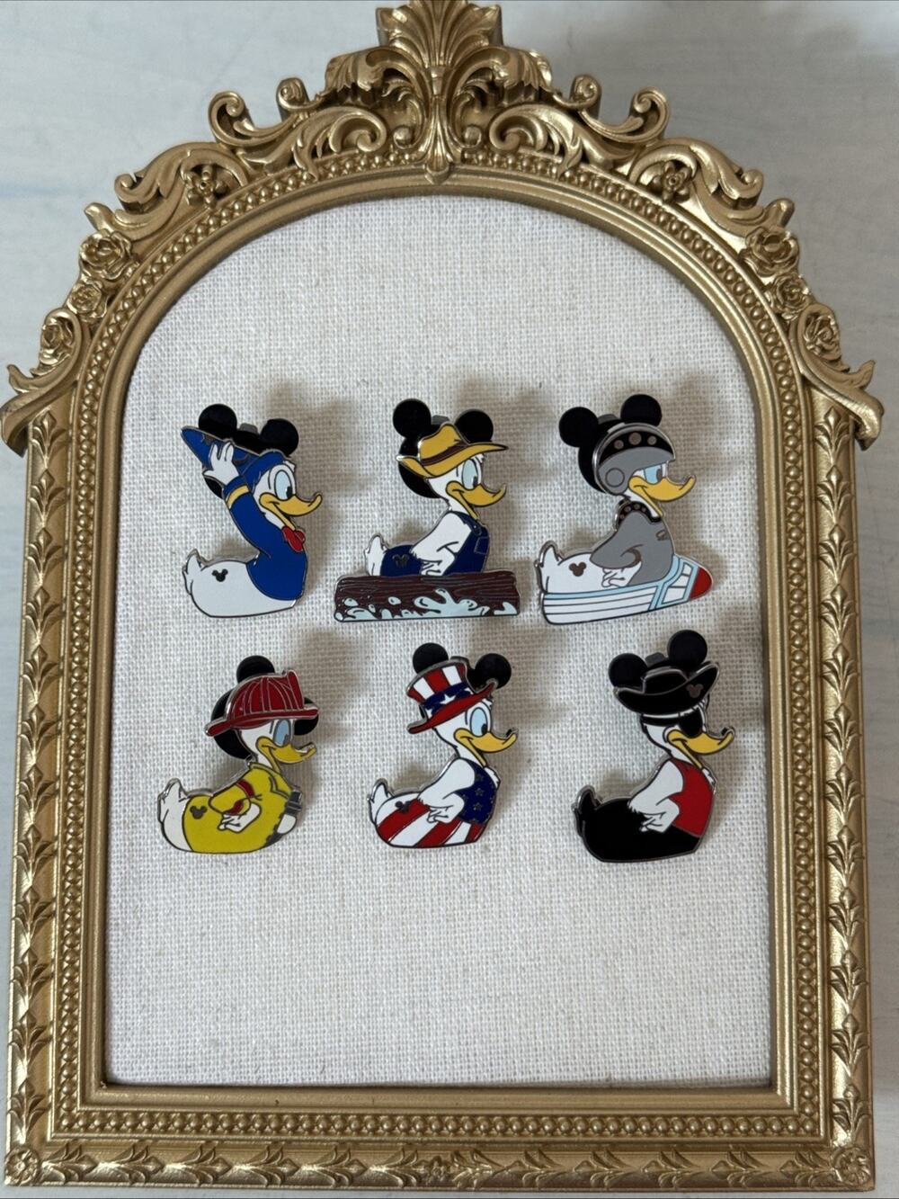 WDW Complete Set Of Donald Duck 2007 2008 Hidden Mickey Pins With Completer